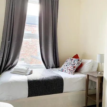 Hébergement de vacances Park Crescent - Quaint Victorian Home With Free Parking York