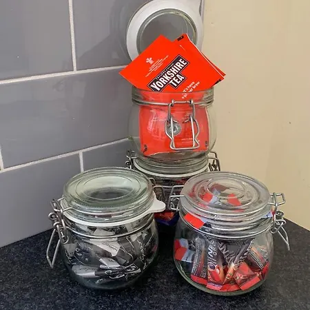 Hébergement de vacances Park Crescent - Quaint Victorian Home With Free Parking *