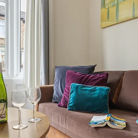 Casa de Férias Park Crescent - Quaint Victorian Home With Free Parking York