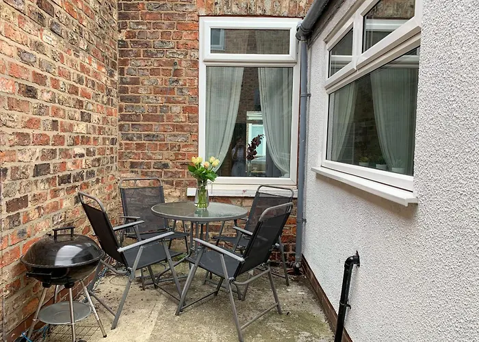 Dom wakacyjny Park Crescent - Quaint Victorian With Free Parking York