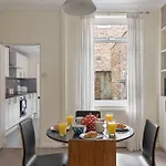 Park Crescent - Quaint Victorian With Free Parking Ferienhaus York