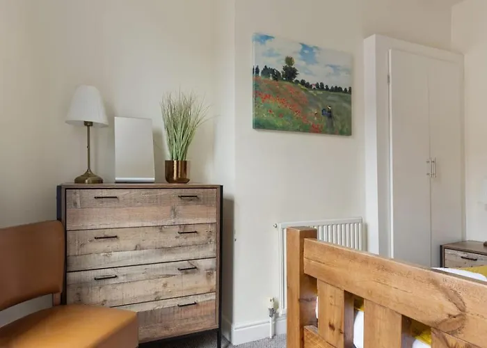 펜션 Park Crescent - Quaint Victorian With Free Parking *